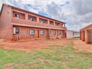 Commercial space in Lenasia South