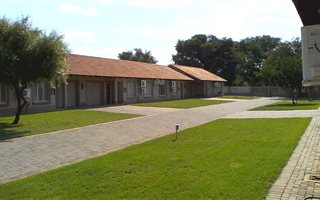 2 Bedroom Cluster in Onverwacht