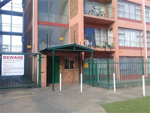 2 Bed Apartment in Benoni Central