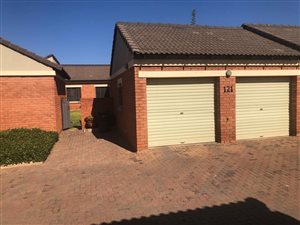 2 Bed Simplex in Mooikloof Ridge