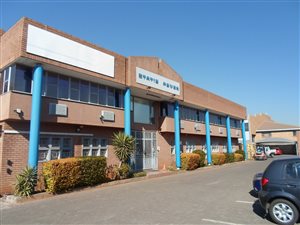 2193 m² Industrial space in Hughes