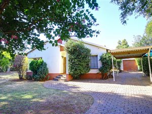 4 Bed House in Robindale