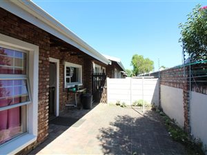 2 Bed Apartment in George South
