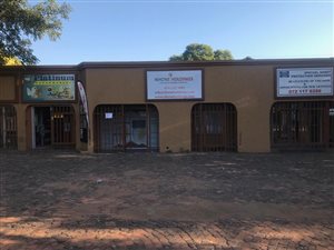 380 m² Commercial space in Bo Dorp