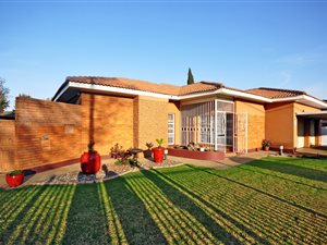 3 Bed House in Risiville