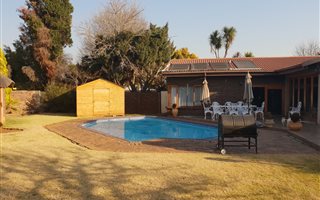 4 Bedroom House in Meyersdal