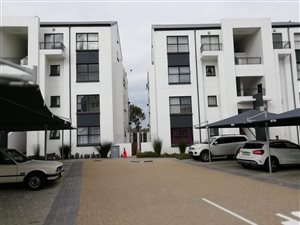 2 Bed Apartment in Somerset West Central