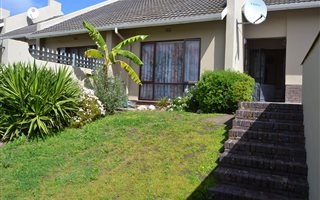 2 Bedroom Apartment in Saldanha