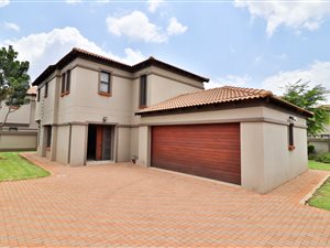 3 Bed House in Annlin