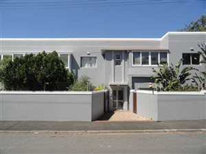 2 Bed Apartment in Claremont Upper