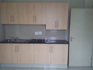 Bachelor apartment in Boksburg Central