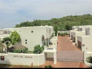 3 Bed Apartment in Glenvista
