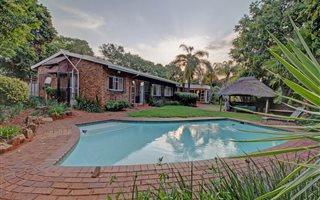 4 Bedroom House in Lynnwood Glen