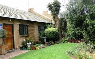 3 Bedroom Townhouse in Modelpark