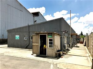 1997 m² Commercial space in Alrode