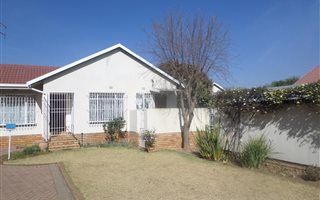 3 Bedroom Cluster in Sharon Park