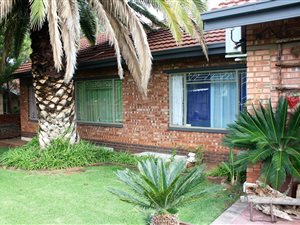 4 Bed House in Hillcrest