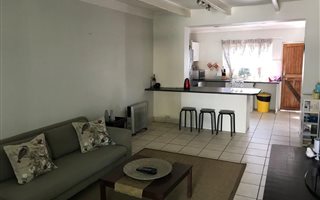 2 Bedroom House in Northern Paarl