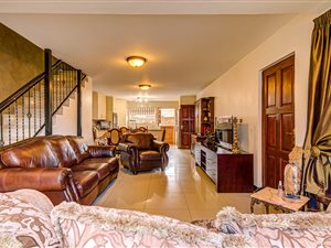4 Bed House in Bonaero Park