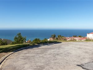 1093 m² Land available in Herolds Bay
