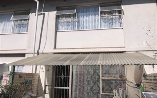 2 Bedroom Duplex in Hazeldene