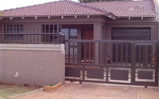 3 Bedroom House in Doornkop