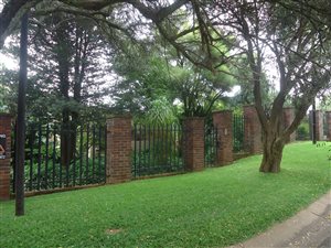 5 Bed House in Kloofendal