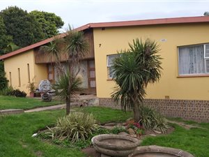 3 Bed House in Amalinda North