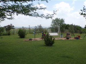 9.4 ha Farm in Pyramid