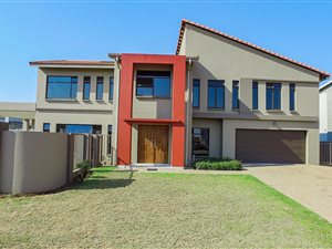 4 Bed House in The Meadows at Hazeldean