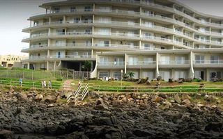 2 Bedroom Apartment in Compensation Beach