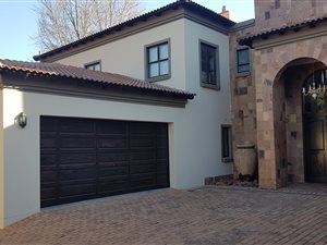 4 Bed House in Boardwalk
