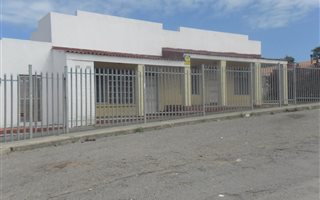 Commercial space in Pefferville