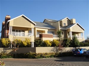 3 Bed Townhouse in Greenstone Hill