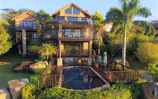 5 Bedroom House in White River Country Estate