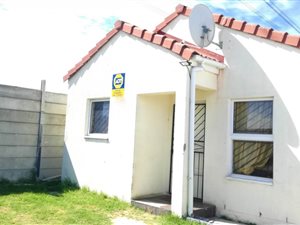 2 Bed House in Broadlands