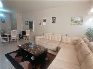 2 Bed Apartment in Bellevue