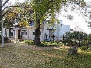 8.6 ha Farm in Nooitgedacht