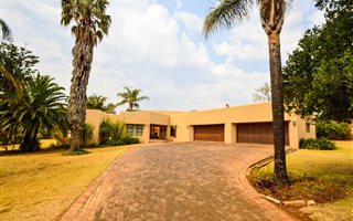 6 Bedroom House in Ruimsig