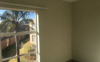 2 Bedroom Townhouse in Allens Nek