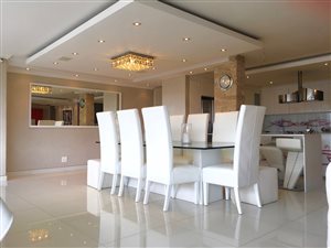 3 Bed Penthouse in Sandown