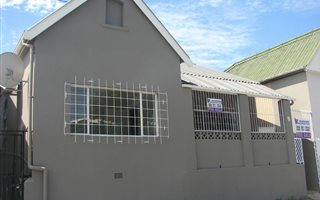 Commercial space in Quigney