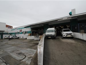 1360 m² Industrial space in Chiselhurst