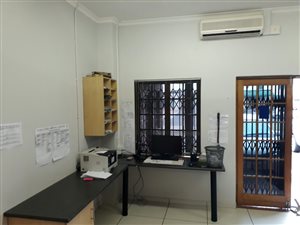 85 m² Commercial space in Richards Bay Central