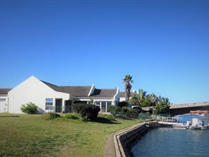 3 Bedroom House in Royal Alfred Marina