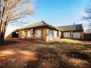 Commercial space in Three Rivers