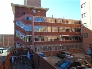 1200 m² Commercial space in South Beach