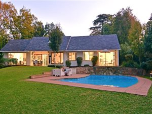 3 Bed House in Bryanston