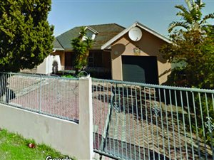 3 Bed House in Pinati