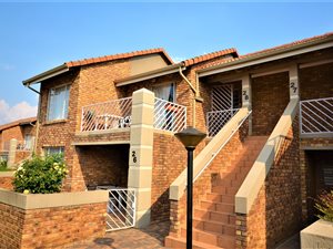 2 Bed Townhouse in Beyers Park